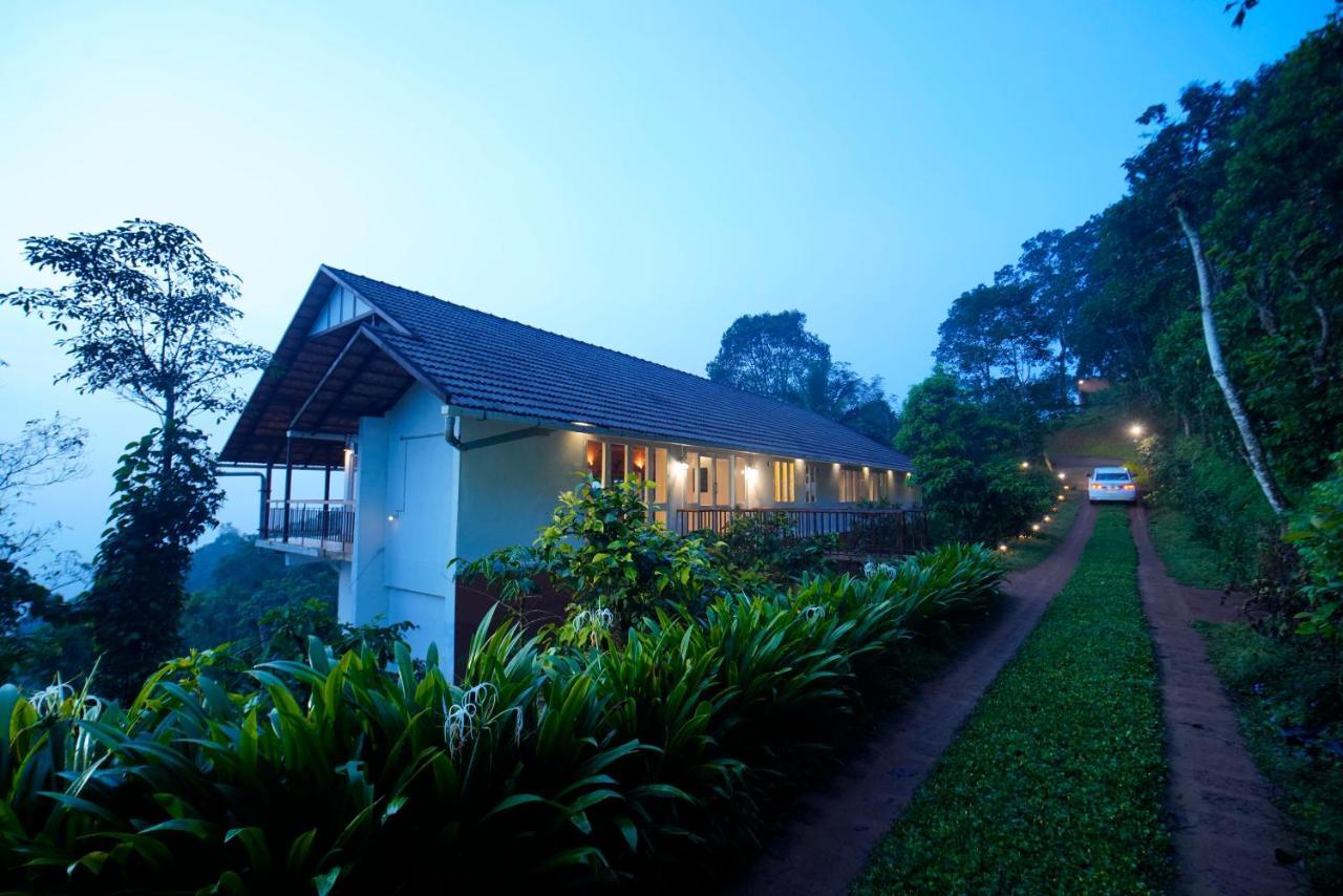 After The Rains - Rainforest Lodge Meppadi Bagian luar foto